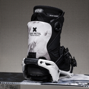 BENT METAL W LIGHTNING SUPERMATIC WHITE 25_26 -  04-12-2025/176487787117552624824.jpg