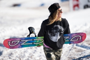 GNU LADIES CHOICE 2017 -  09-09-2016/1473437441eco-choice-ladies-jamie-anderson-02.jpg