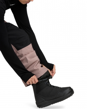 VOLCOM NWRK BAGGY PANT 15K G1352610 MVE -  15-09-2025/1757971713g1352610_mve_om-5.jpg