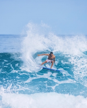 HURLEY PHNTM NATURALS TLGT 18 277 MBS0011600 -  27-05-2025/174838991340kai_lenny-3.jpg