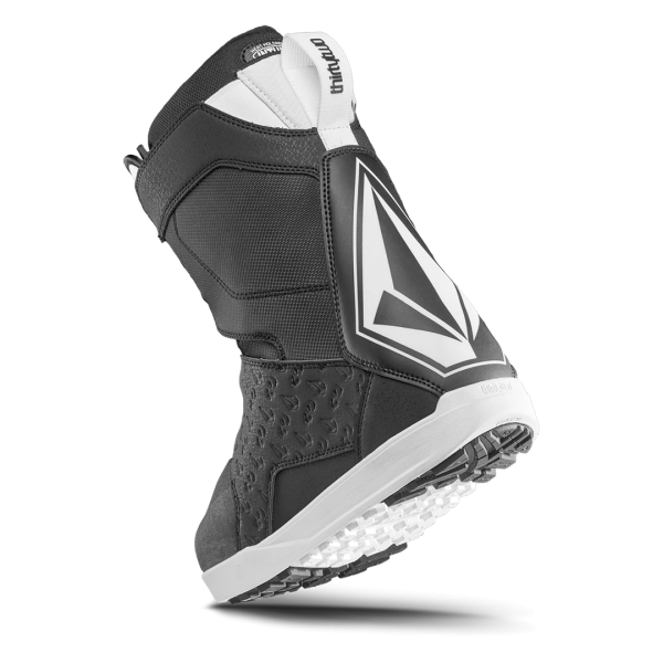 THIRTYTWO LASHED DOUBLE BOA X VOLCOM BLACK 25_26 -  03-09-2025/1756924456t.26.btw.dwv.bk-hb-001_0011f247-3704-4f2b-9740-0741e04c0e22_2048x.webp.png