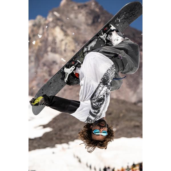 BENT METAL W LIGHTNING SUPERMATIC WHITE 25_26 -  04-12-2025/1764877877175526246020250701_timb_soltane_008.jpg