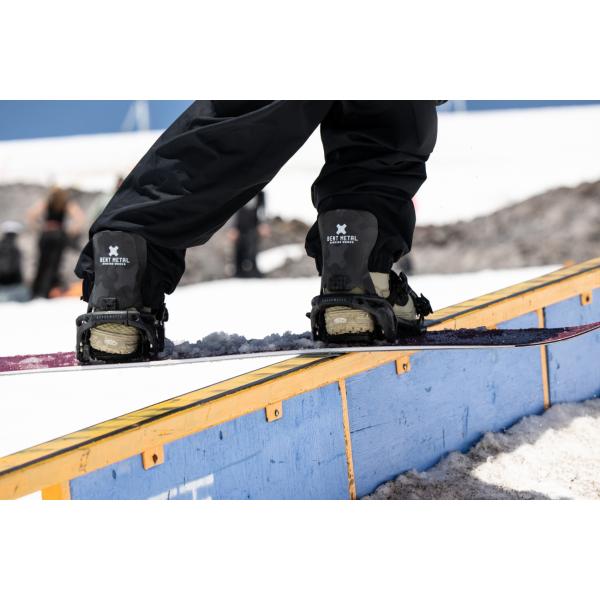 BENT METAL W LIGHTNING SUPERMATIC BLACK 25_26 -  04-12-2025/1764878207175526258920250701_timb_bmbw-lightning_984.jpg