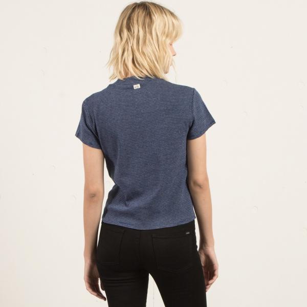 VOLCOM SHE SHELL TEE nvy B0131715 -  07-09-2017/150478885151_volcom_b0131715_nvy_bck.jpg