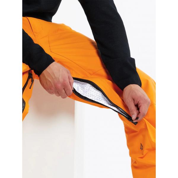 VOLCOM GUIDE GORE-TEX PANT rsg G1352102 -  09-03-2024/1709987964g1352402_gld_39_1188x1584_crop_center.jpeg