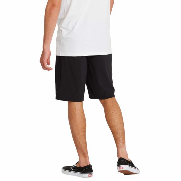 VOLCOM BOHNES HYBRID SHORT 20 A3212101 blk -  09-04-2021/1617978144a3212101_blk_2_optimized.jpg