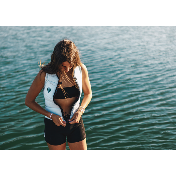 RONIX RISE CE APPROVED WOMENS IMPACT VEST 26_27 -  09-09-2025/1757445621ronix-vests-rise---2026---gallery-4.png