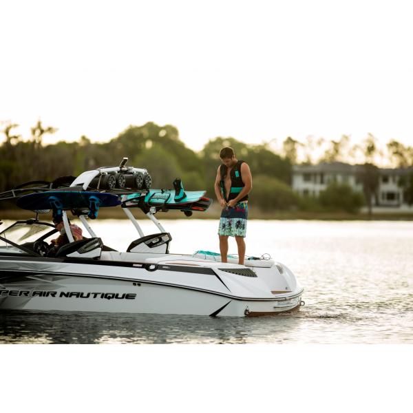 RONIX ONE TIME BOMB CORE W_FUSE STRINGERS man mint_black  -  15-04-2018/1523786015danny-harf-01-full.jpg