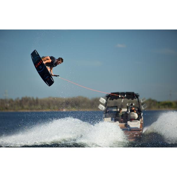 RONIX DISTRICT matte black_blue_orange -  15-04-2018/1523787168chad-sharpe-01-full.jpg