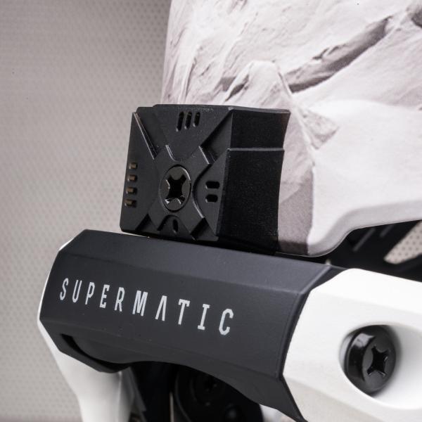 BENT METAL LIGHTNING SUPERMATIC WHITE 25_26 -  15-08-2025/175526248914.jpg