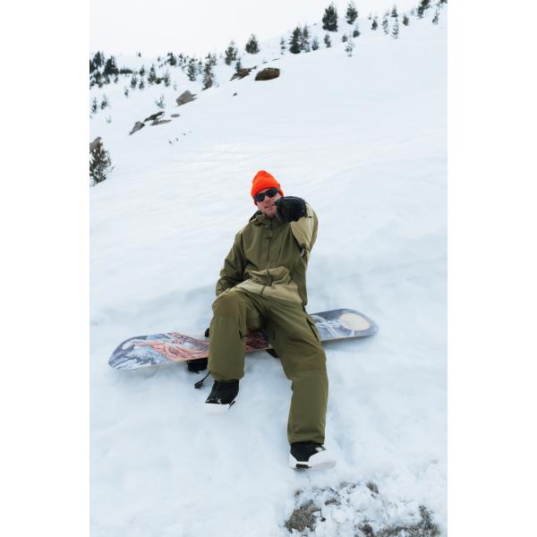 VOLCOM LONGO GORE-TEX JACKET G0652603 DKO -  16-09-2025/1758058451g1352606_dko_lifestyle.jpg