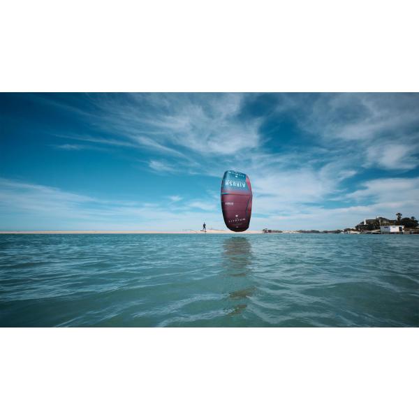 AIRUSH LITHIUM V13 red_teal -  17-09-2021/163188842022_airush_gallery_kites_lithium_img-03.jpg