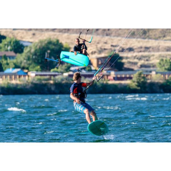AIRUSH CORE FOIL BOARDS V2  -  18-02-2018/1518945806airush-core-foil-board-julien-kerneur-reider-decker-jon-malmberg-lr.jpg