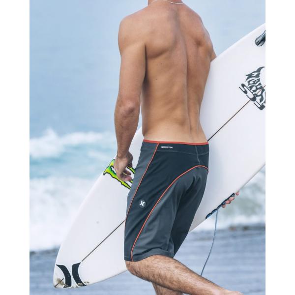 HURLEY PHNTM ECO WEEKENDER BLOCKED 21 006 HSP25MMBS01756 -  27-05-2025/1748389232e2809890s20style20with20a20modern20flex20202040kadematson-2.jpg