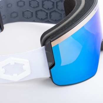 OUT OF ZENITH WHITE TEAM MIRROR BLUE -  02-12-2025/1764710404xg150134_3.jpg