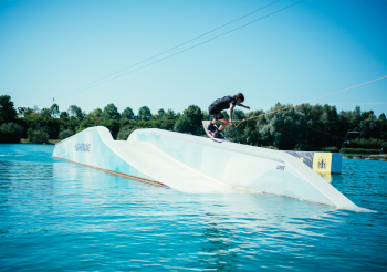 RONIX UTOPIA - INTUITION+ 26_27 -  09-09-2025/1757440241ronix-boot-utopia---2026---action-1.png