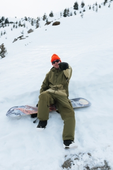 VOLCOM LONGO GORE-TEX JACKET G0652603 DKO -  16-09-2025/1758058451g1352606_dko_lifestyle.jpg